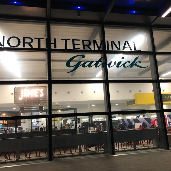 Das Foto wurde bei North Terminal von Mika O. am 11/26/2021 aufgenommen