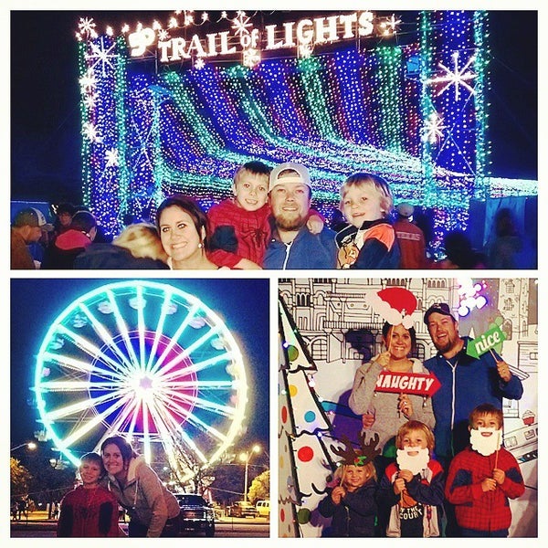 Foto tirada no(a) Austin Trail of Lights por Jon E. em 12/16/2014