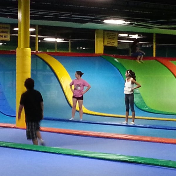 Photos at Jumping World 4 tips from 118 visitors