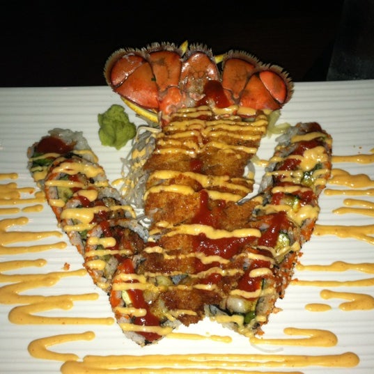 12/9/2012 tarihinde Tanya K.ziyaretçi tarafından Carmine&#39;s Ocean Grill and Sushi Bar'de çekilen fotoğraf