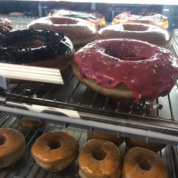 Doughboys Donuts 4 tips