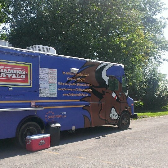 Photo taken at The Roaming Buffalo Food Truck by Christopher T. on 6/19/2013