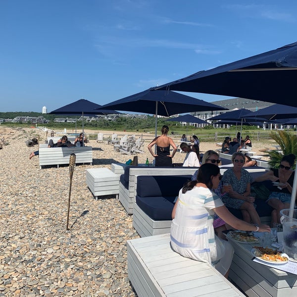Foto diambil di Navy Beach Restaurant oleh Tim S. pada 7/26/2019
