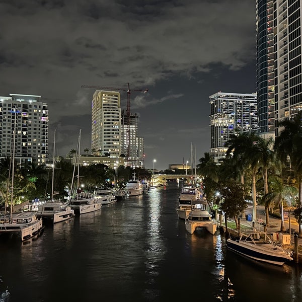 SE 3rd Ave Draw Bridge - Bridge in Downtown Fort Lauderdale