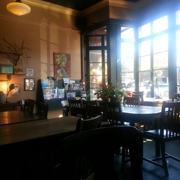 Savary Island Pie Company Ambleside West Vancouver, BC