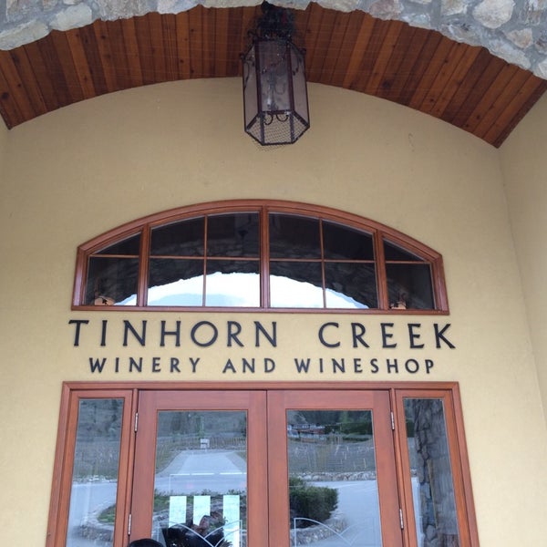 Photo taken at Tinhorn Creek Vineyards by Hidekazu K. on 4/21/2014