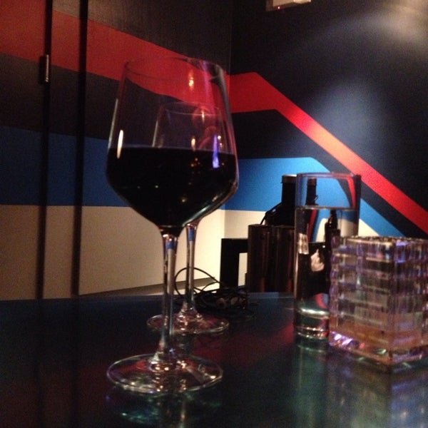 Photo taken at Jet Wine Bar by UrbanFoodMaven on 3/29/2014