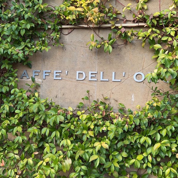 รูปภาพถ่ายที่ Caffè dell&#39;Oro โดย AD 89 ♌️ เมื่อ 10/5/2023