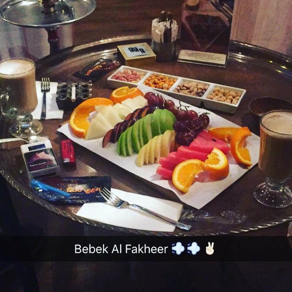 Foto tirada no(a) Al Fakheer Shisha Lounge por 🇹🇷🇹🇷🇹🇷🇹🇷🇹🇷🇹🇷🇹🇷🇹🇷🇹🇷🇹🇷🇹🇷🇹🇷🇹🇷🇹🇷🇹🇷🇹🇷 . em 12/28/2018