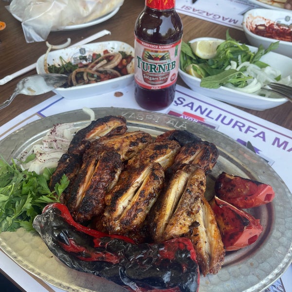 Foto diambil di Kasr-ı Ala Restaurant oleh mh4763 pada 7/27/2021