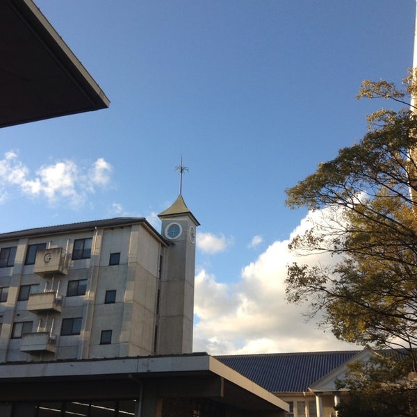 Photos At 四国学院大学図書館 9 Visitors