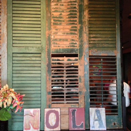 Foto tirada no(a) Nola Southern Grill por Nathan 🐻 T. em 10/7/2012