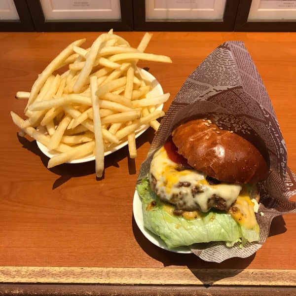 Passtime Burger Joint In 横浜市 Passtime Burger Joint In 横浜市
