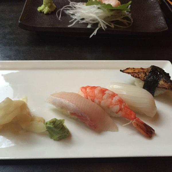 Foto tomada en Sushi Damo  por Neville E. el 8/31/2016