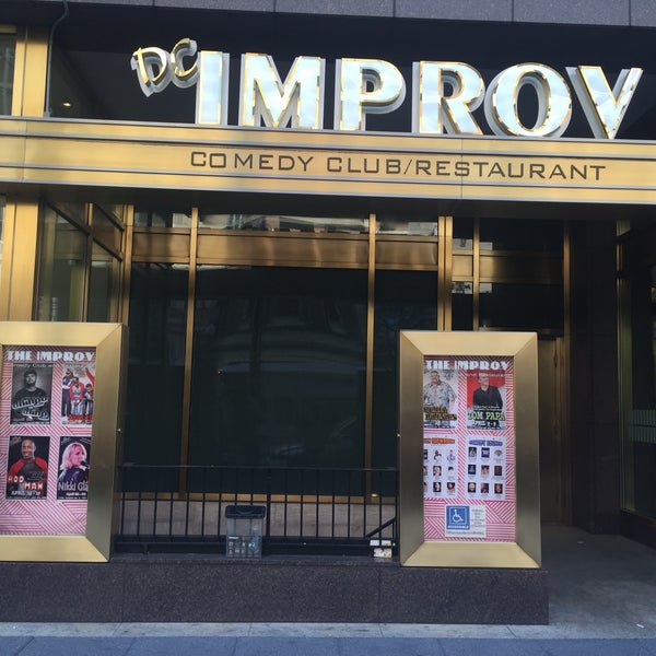 Photo taken at DC Improv Comedy Club by Neville E. on 4/10/2016