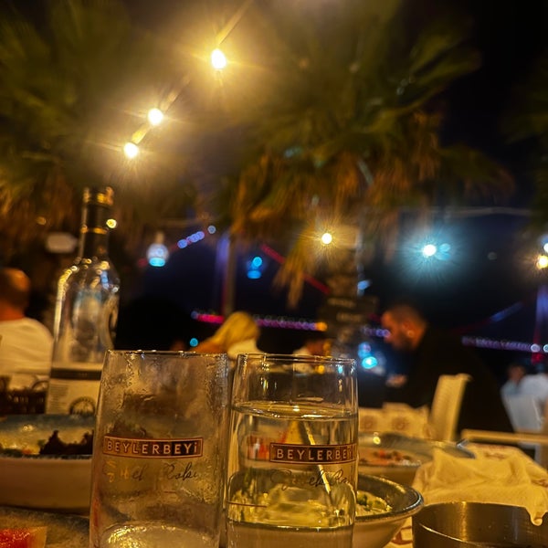 8/16/2023 tarihinde Ryhn Y.ziyaretçi tarafından Poyraz Capari Restaurant'de çekilen fotoğraf