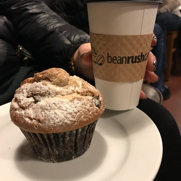 The cappuccino muffin was great. Also loved the latte.
