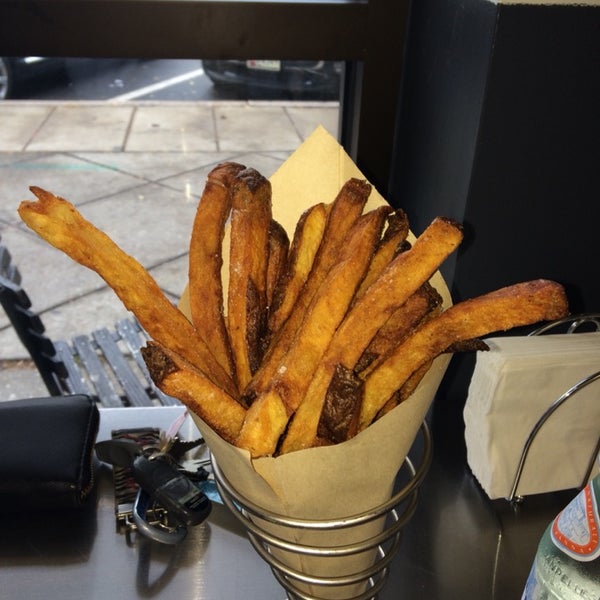 I ate at the frites shop. Awesome dipping sauces. I tried the chipotle ketchup, buttermilk bacon ranch and smoked honey aioli. The smoked honey aioli was my favorite. Best fries in Baltimore!