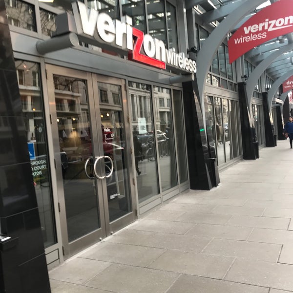 Verizon DowntownPenn QuarterChinatown 1318 F St Nw