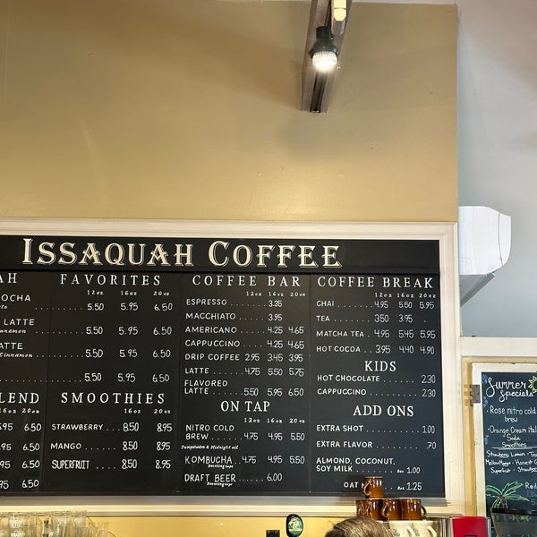 Das Foto wurde bei Issaquah Coffee Company von Kenneth am 7/29/2023 aufgenommen
