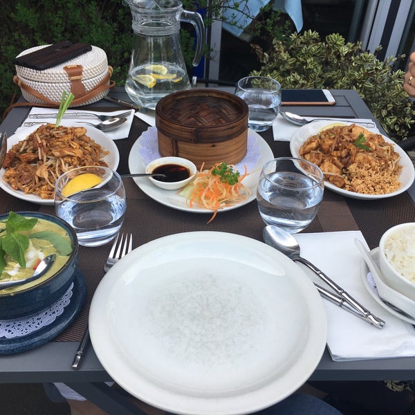 Photo taken at Nakhon Thai Restaurant by Ioannis M. on 4/22/2018
