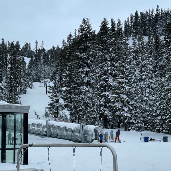 Photo taken at Mt. Hood Meadows Ski Resort by Jonathan P. on 3/14/2022