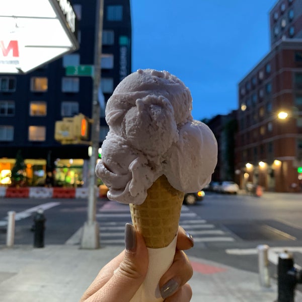 Photo taken at Sundaes and Cones by Diana on 6/13/2019