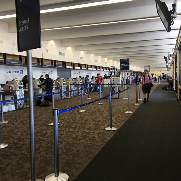 9/25/2017にMike S.がフェニックス・スカイハーバー国際空港 (PHX)で撮った写真