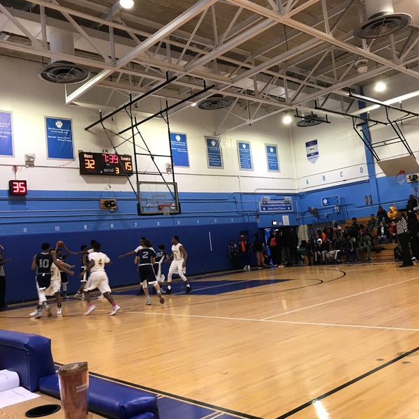 John Bowne High School High School in Flushing