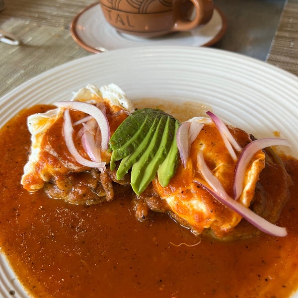 Foto diambil di Testal - Cocina Mexicana de Origen oleh Lidia O. pada 4/5/2023