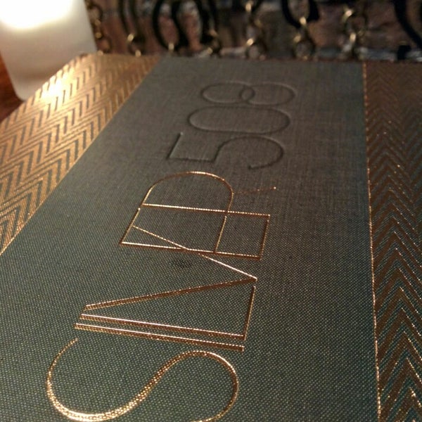 3/9/2015 tarihinde Paul T.ziyaretçi tarafından Silver Restaurant &amp; Lounge'de çekilen fotoğraf
