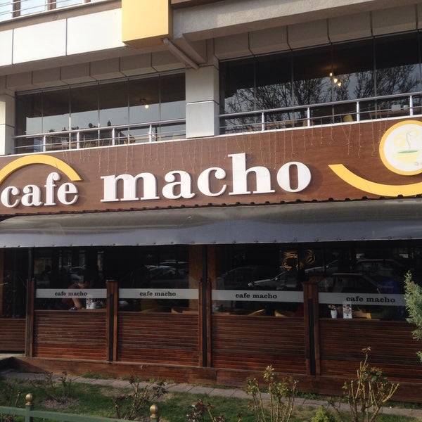 Foto tirada no(a) Macho Cafe &amp; Bistro por Yusuf kENT Aktif em 3/12/2016
