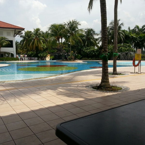 Photos At Orchid Country Club Swimming Pool Yishun 1 Tip