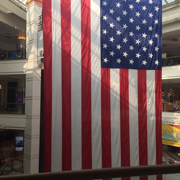 Photo taken at The Galleria at White Plains by D-Butterfly G. on 9/5/2017