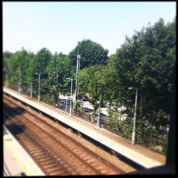 Stansted Mountfitchet Railway Station (SST) 6 tips