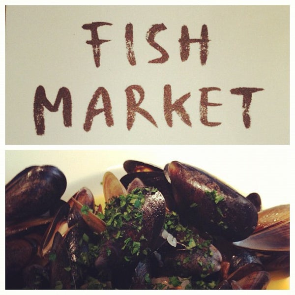 10/2/2012 tarihinde Benny Z.ziyaretçi tarafından Fish Market'de çekilen fotoğraf