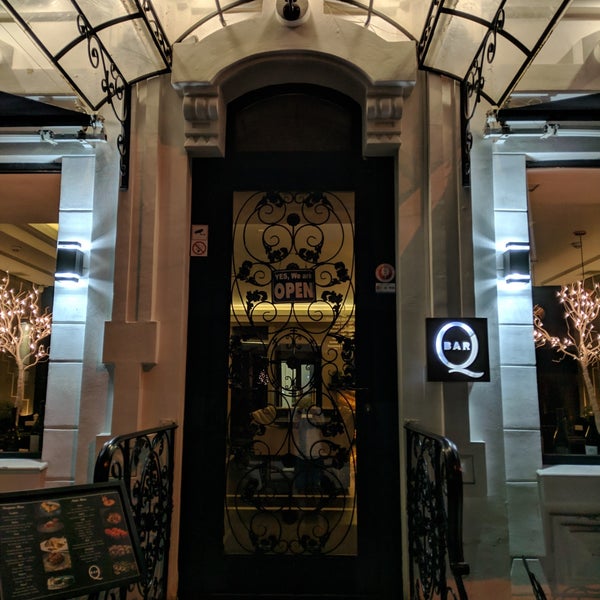 Q bar. Q bar
