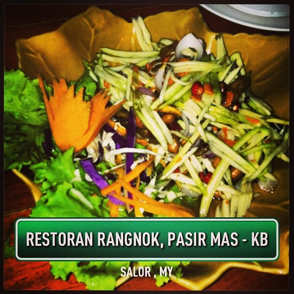 Photo prise au Rangnok Restaurant par Z Z. le5/4/2013