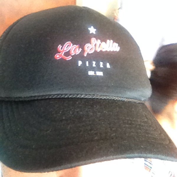 3/23/2014にLa Stella PizzaがAllegro Burgers &amp; Grillで撮った写真