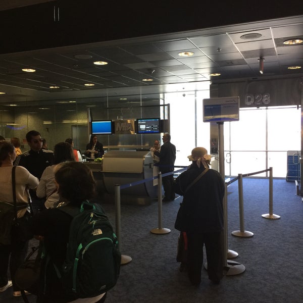 3/7/2015にSteve M.がマイアミ国際空港 (MIA)で撮った写真