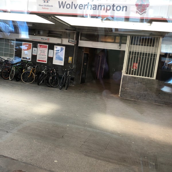Photo taken at Wolverhampton Railway Station (WVH) by Sultan on 4/9/2019
