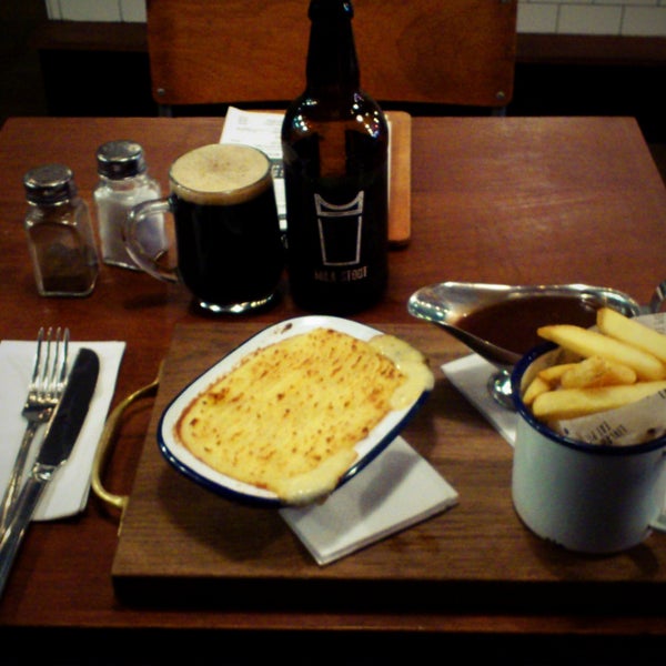 Great pies, good selection of beers & amazing desserts!!! :) Pieminister rocks!!! :)