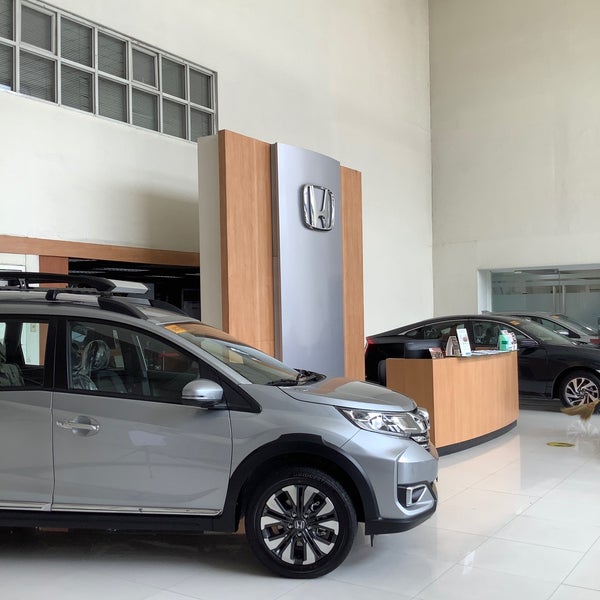 Honda Cars Makati Magallanes 22 tips from 1048 visitors