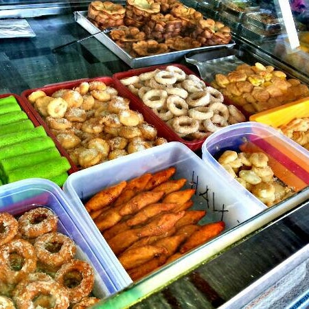 Kedai Kuih Gong Kapas - 18 tips