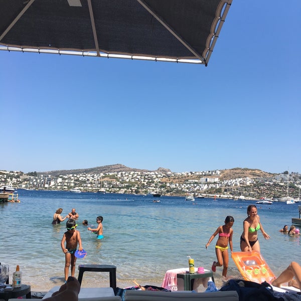 Foto scattata a Marisol Boutique Hotel &amp; Beach da Serpil B. il 8/14/2018