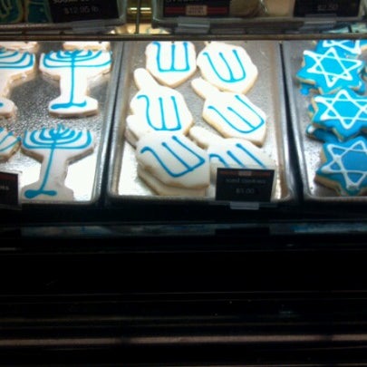 Photo taken at Gelson&#39;s by Polly G. on 12/12/2012