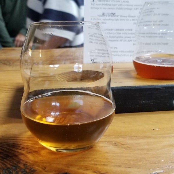 Photo taken at Burnt Marshmallow Brewing and Rudbeckia Winery by Kim M. on 10/4/2019
