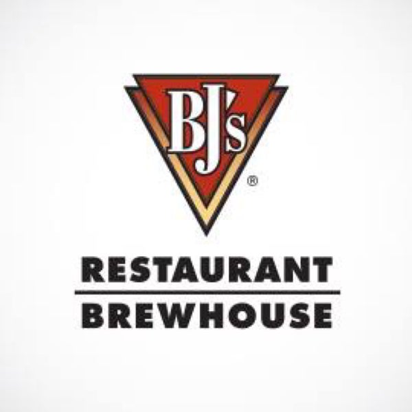 Foto tirada no(a) BJ&#39;s Restaurant &amp; Brewhouse por Ronald Chino C. em 10/4/2015