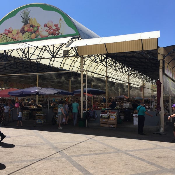 Центральный рынок, армавир, улица мира, 59/1. Армавирский рынок центральный мясной. Рынок армавир. Краснодарский край армавир улица мира 63 армавирский рынок. Азовский рынок армавир.