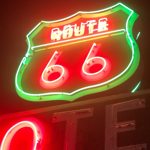 Das Foto wurde bei Route 66 Motel von Andrew A. am 10/4/2021 aufgenommen